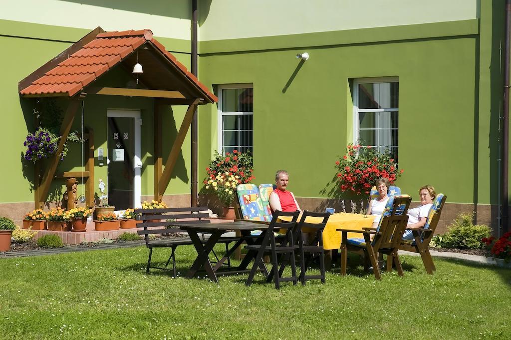 Pension Marathon Vrchlabí Exterior photo